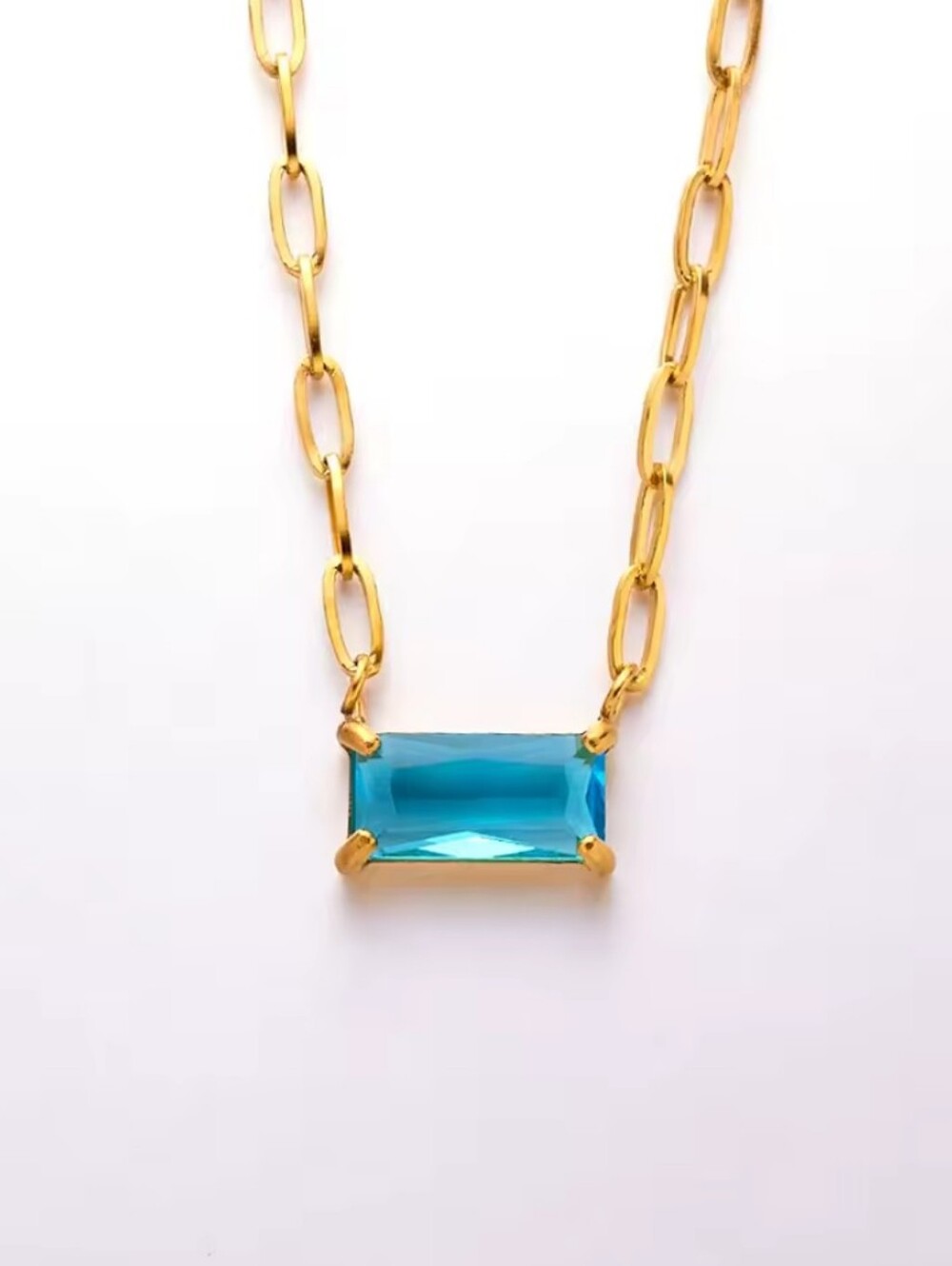 18kt over titanium necklace with Aquamarine stone